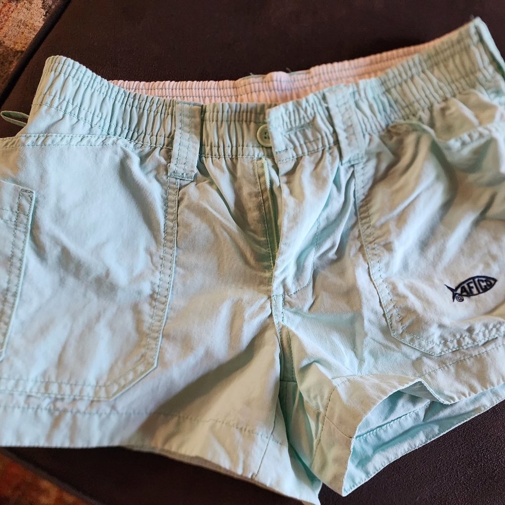Aftco Women’s Fishing Shorts - Size 4
